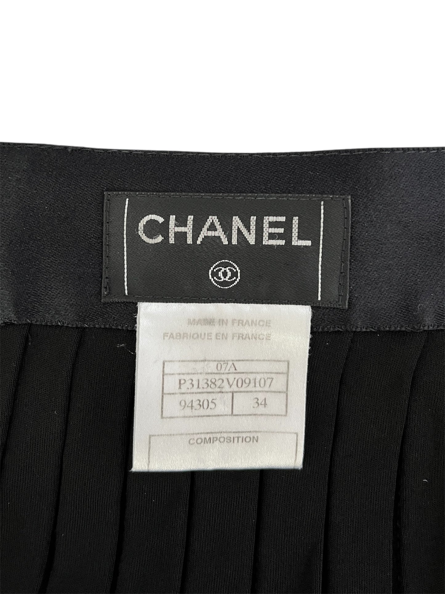 Chanel Pleated Skirt (size 34)